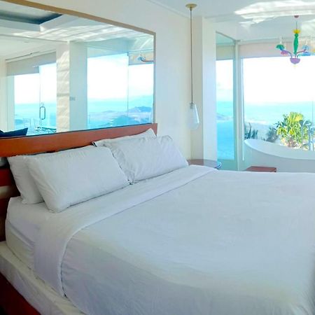 Bed and Breakfast The Carmelence View à Tagaytay City Extérieur photo