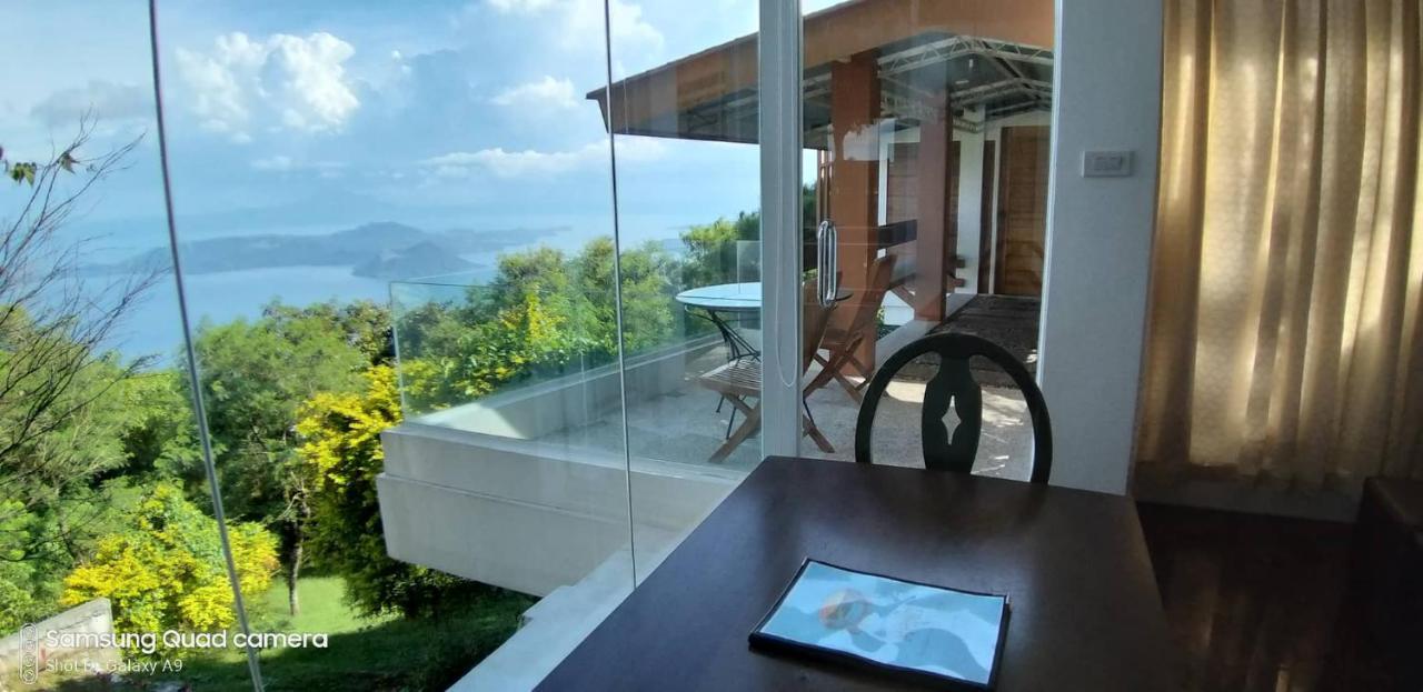 Bed and Breakfast The Carmelence View à Tagaytay City Extérieur photo