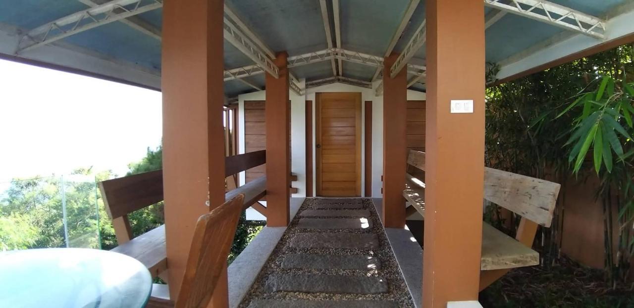 Bed and Breakfast The Carmelence View à Tagaytay City Extérieur photo