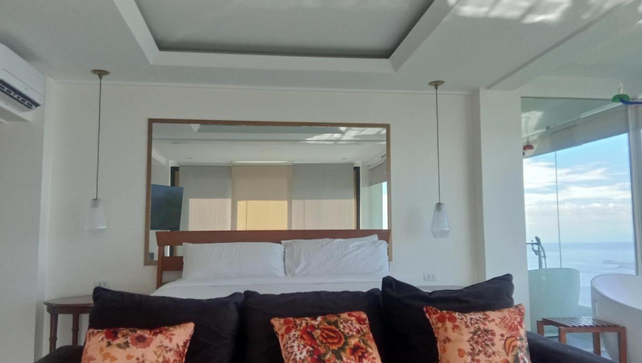 Bed and Breakfast The Carmelence View à Tagaytay City Extérieur photo