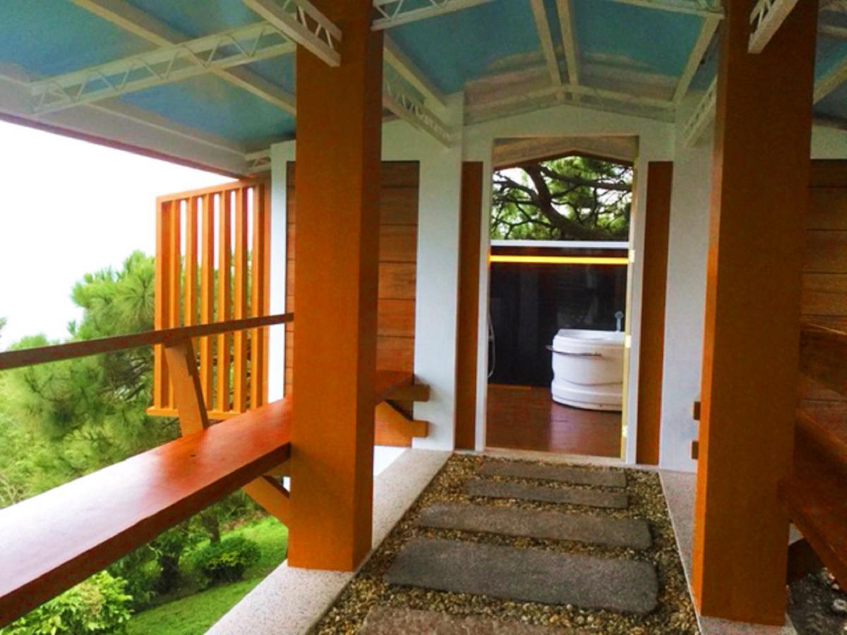 Bed and Breakfast The Carmelence View à Tagaytay City Extérieur photo