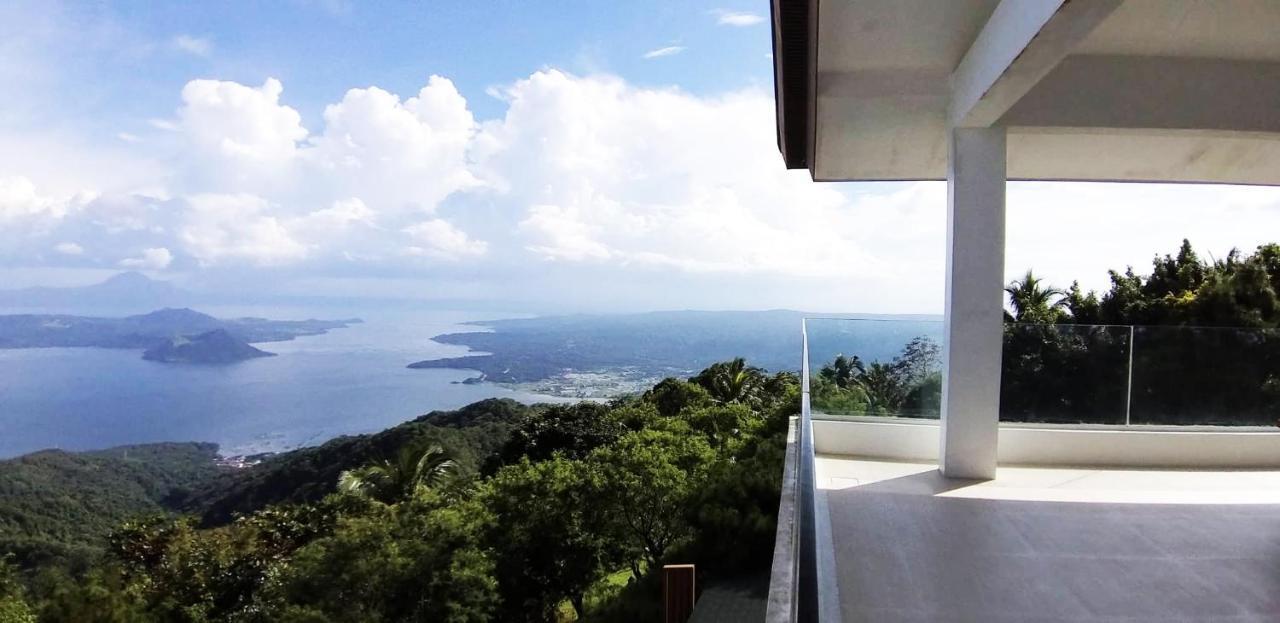 Bed and Breakfast The Carmelence View à Tagaytay City Extérieur photo